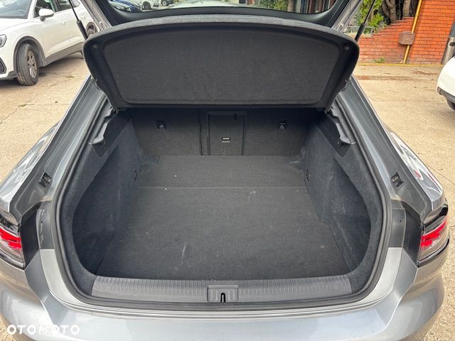 Volkswagen Arteon 2.0 TDI R-Line DSG - 13
