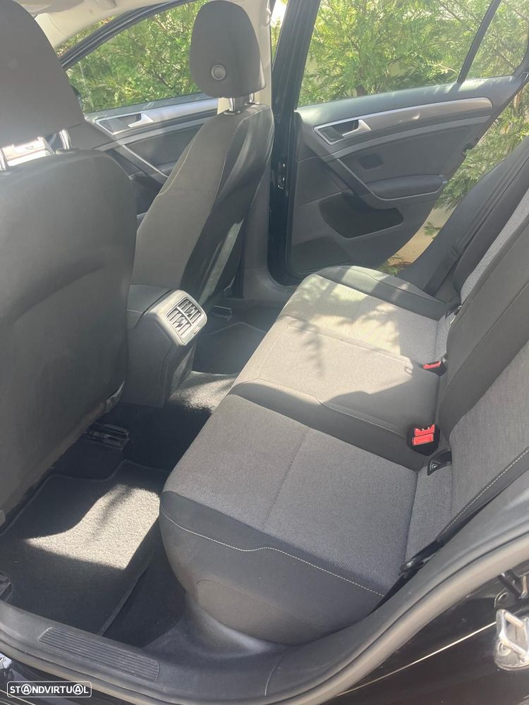 VW Golf 1.6 TDi BlueMotion DSG Trendline - 5