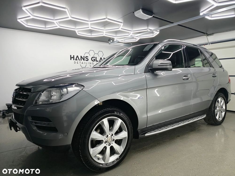 Mercedes-Benz ML 250 BlueTEC 4MATIC 7G-TRONIC - 23