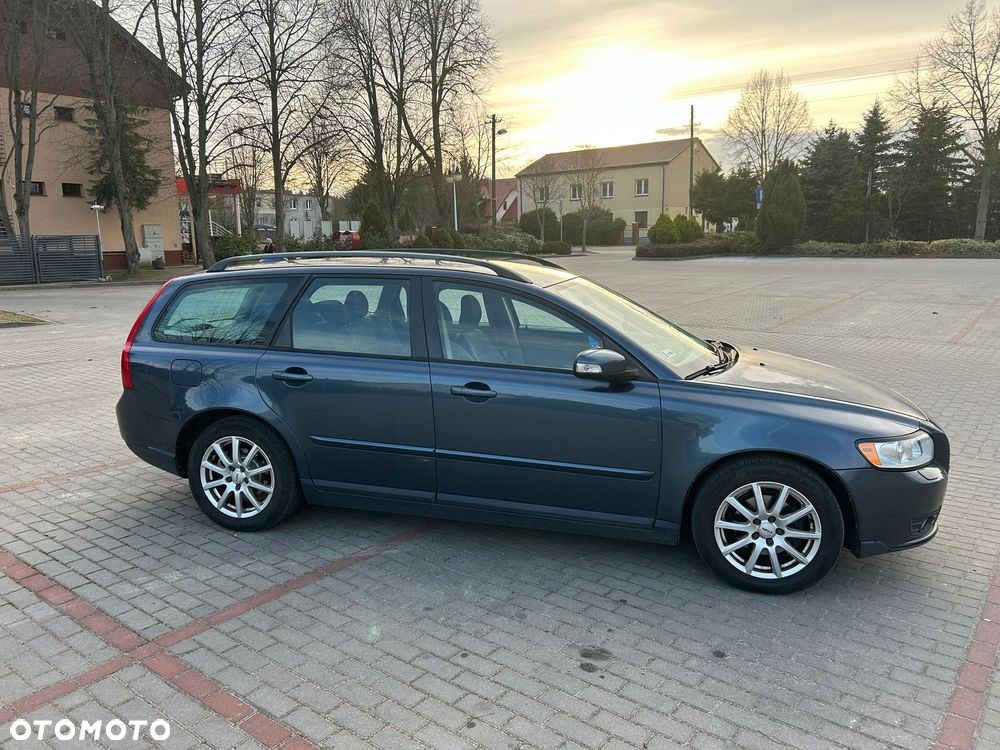 Volvo V50 1.8 - 10