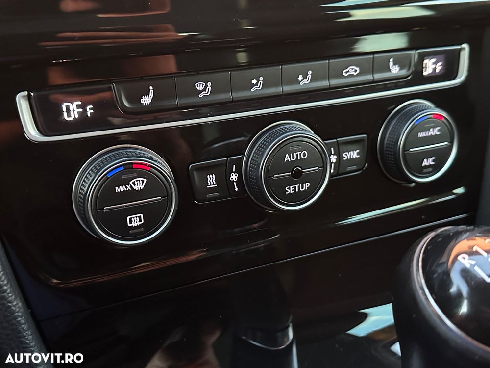 Volkswagen Golf 2.0 TDI (BlueMotion Technology) Highline - 12