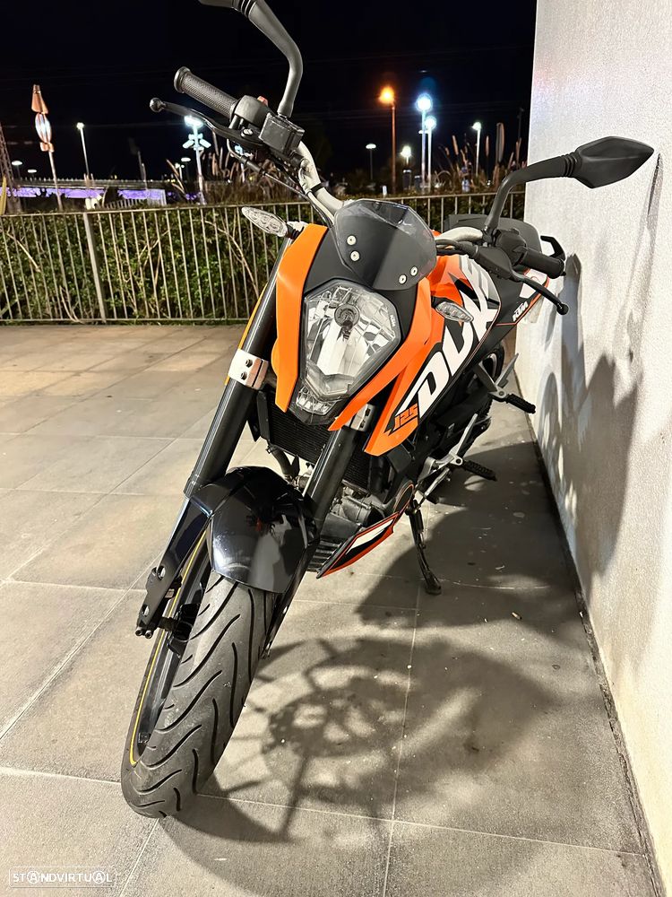 KTM 125 Duke - 4