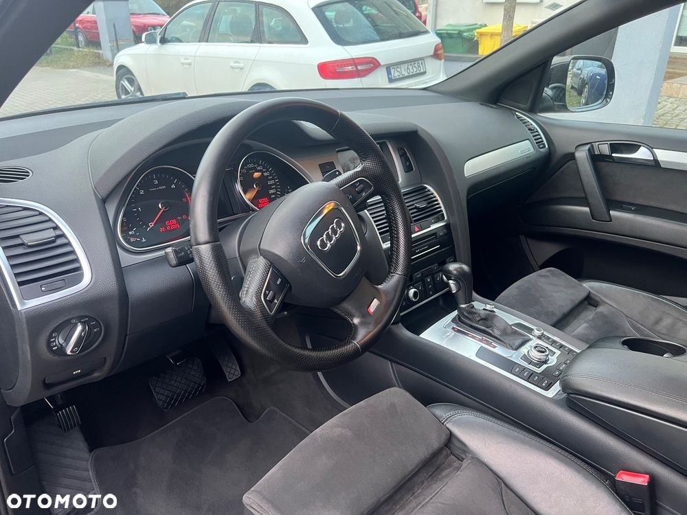 Audi Q7 3.0 TDI DPF clean quattro tiptronic - 11