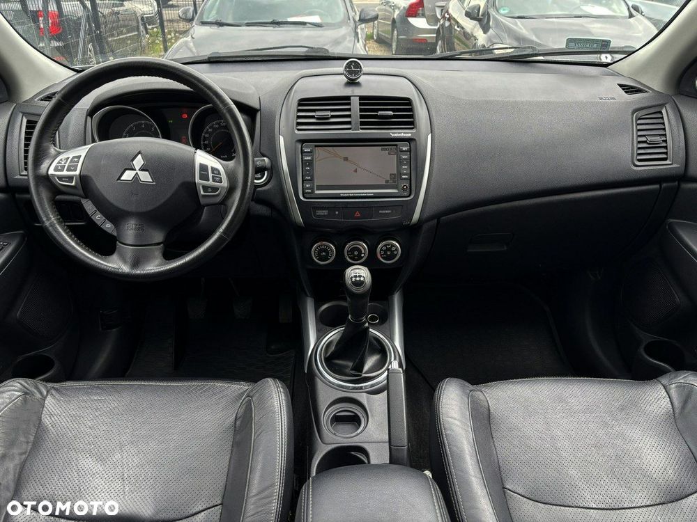 Mitsubishi ASX - 30