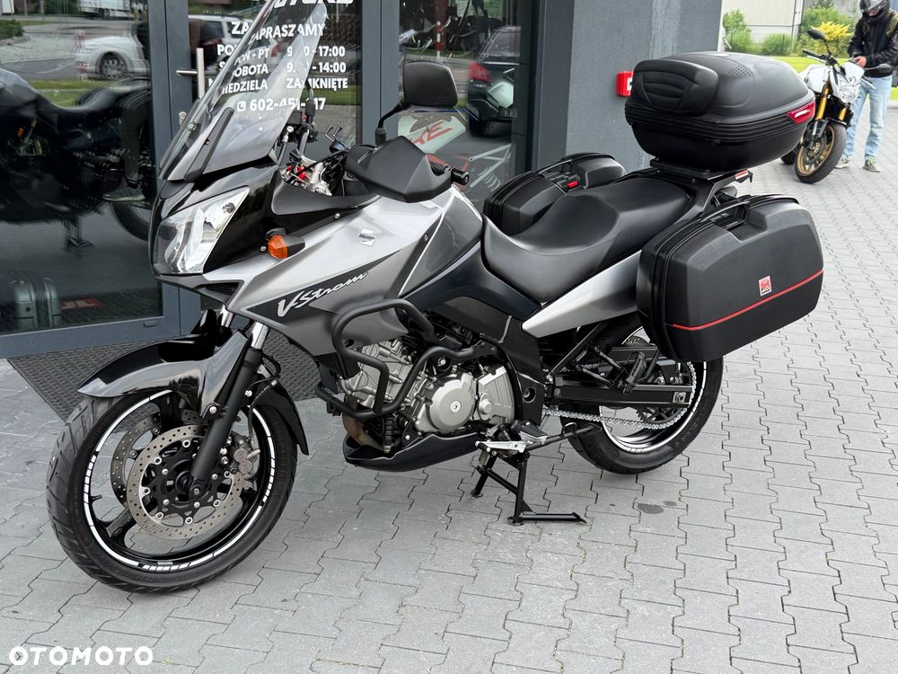 Suzuki V-STROM - 23