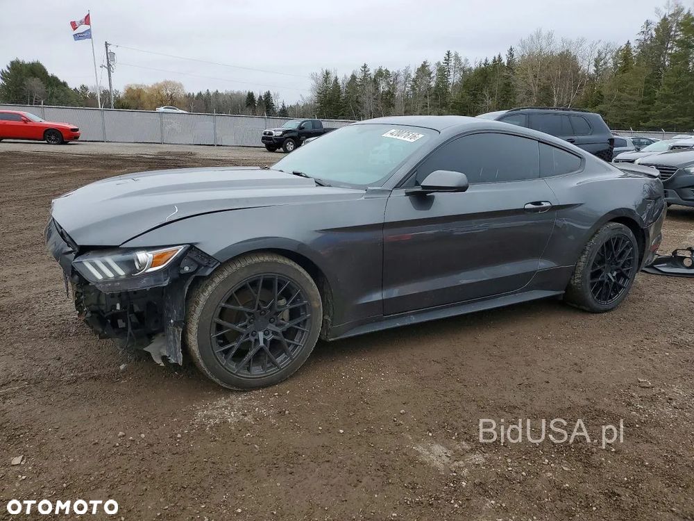 Ford Mustang 3.7 V6 - 10