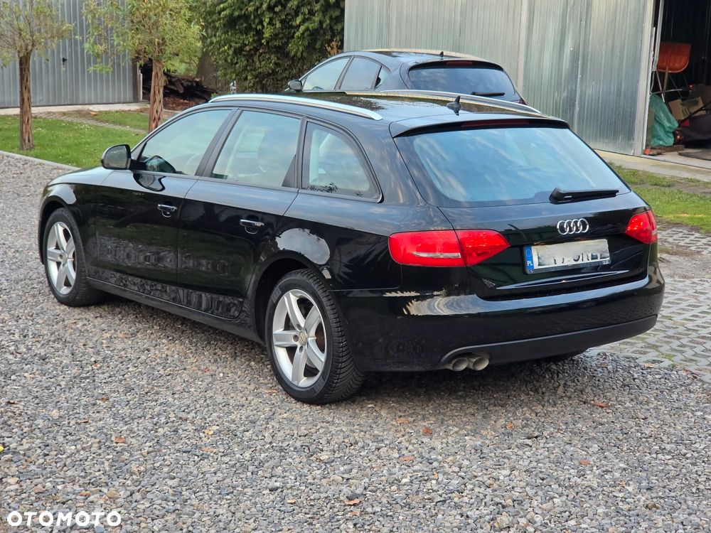 Audi A4 Avant - 8