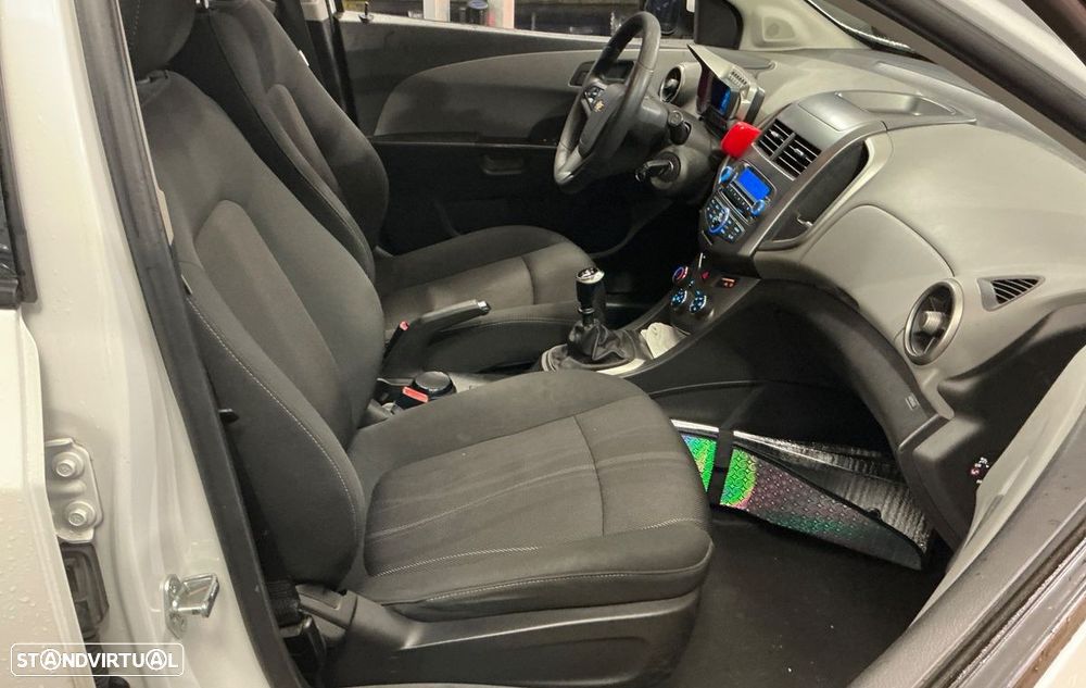 Chevrolet Aveo 1.3 VCDi LT - 5