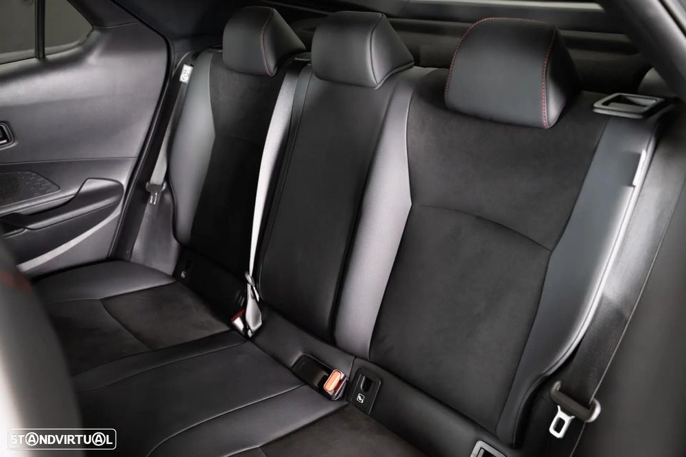 Toyota C-HR 2.0 HDF Plug-in GR Sport Premiere Edition - 48