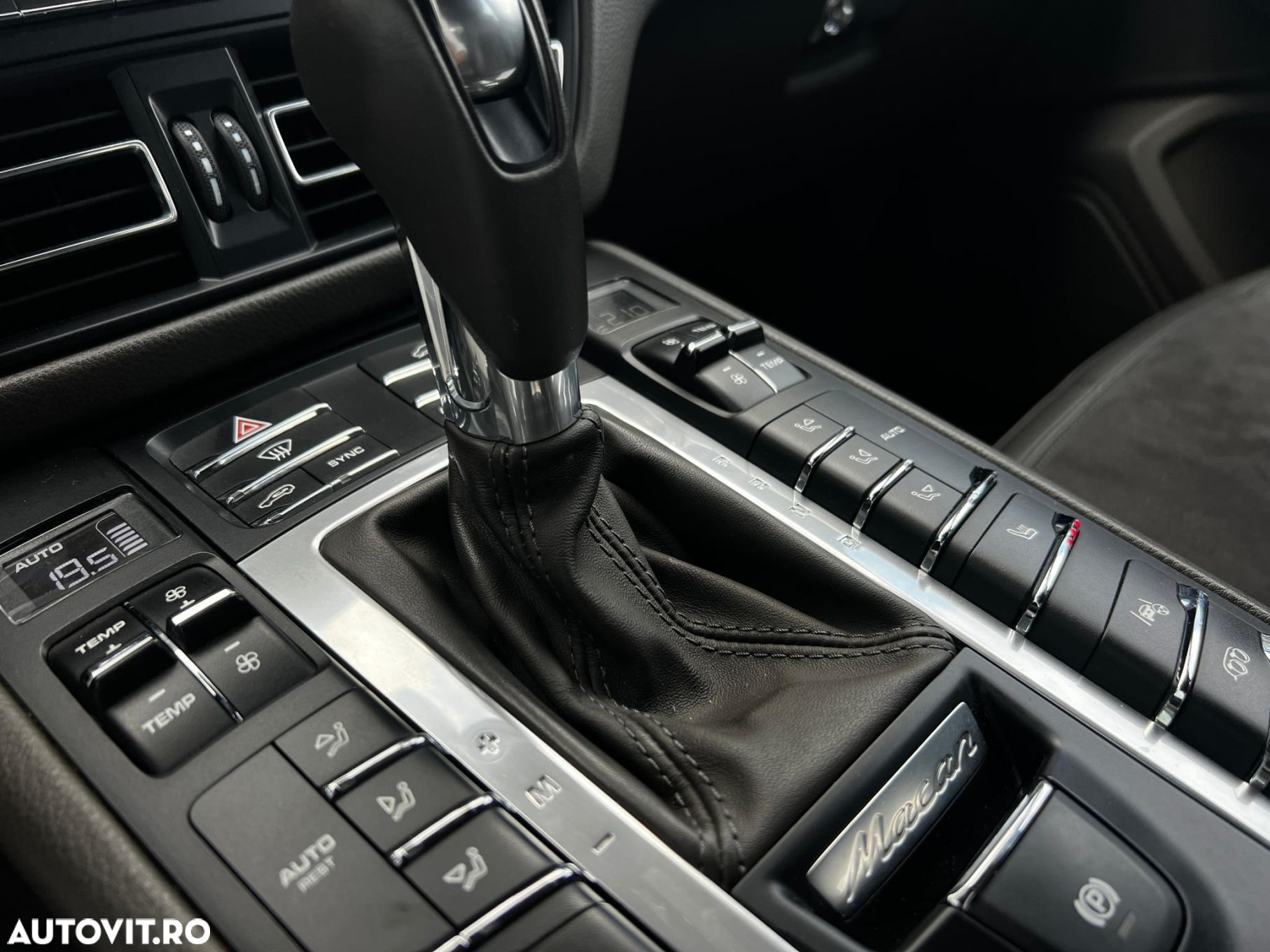 Porsche Macan S - 19