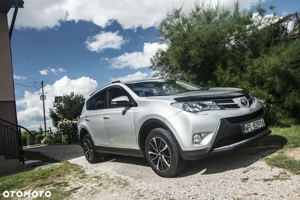 Toyota RAV4 2.0 D-4D 4x4 Comfort - 2