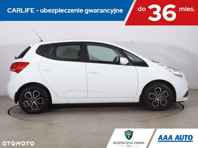 Kia Venga - 8