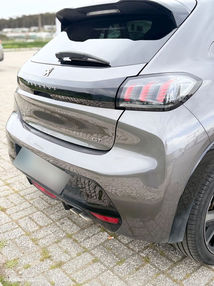 Peugeot 208 1.2 PureTech GT EAT8 - 9