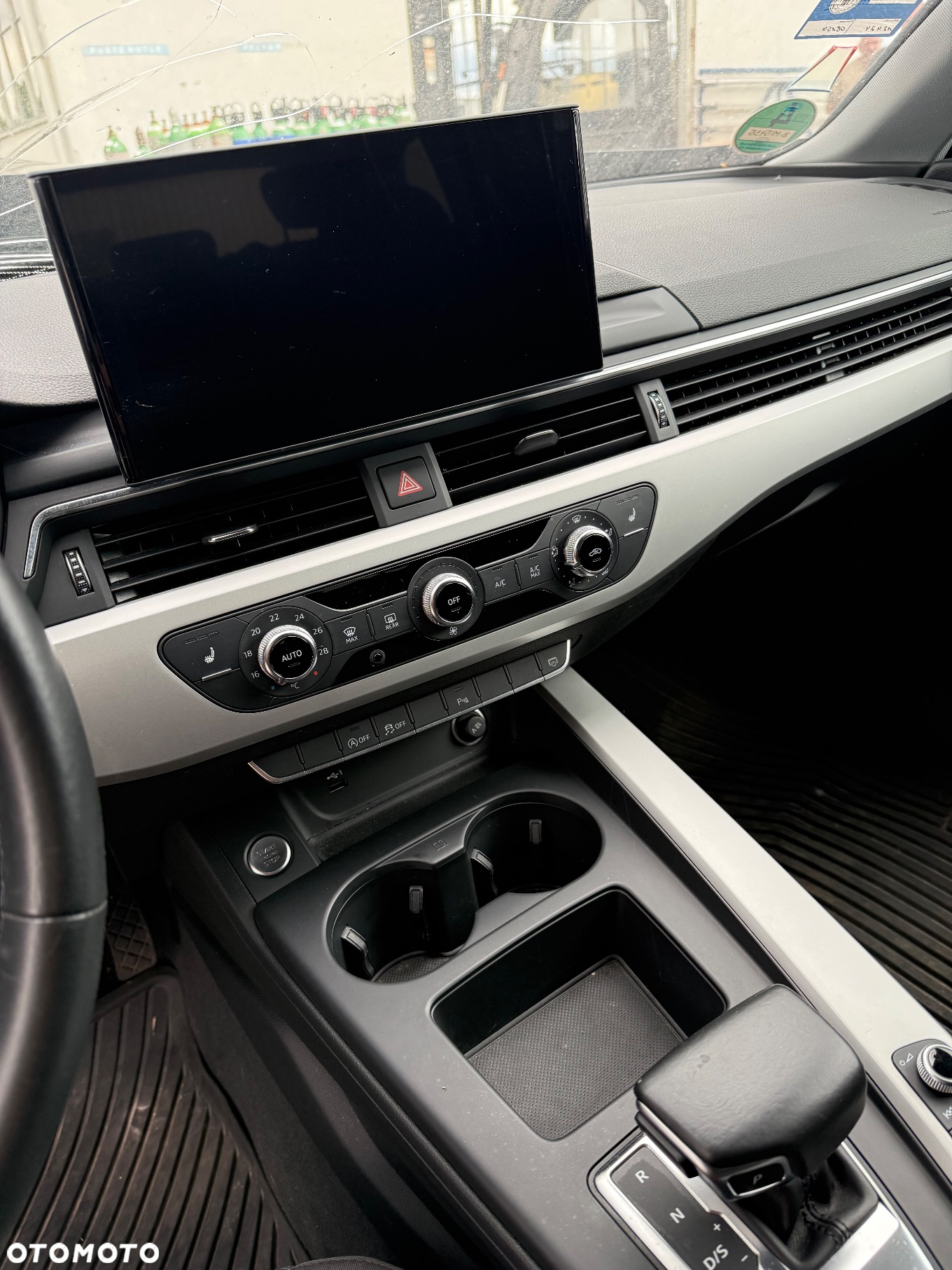 Audi A4 Avant 35 TFSI S tronic - 9