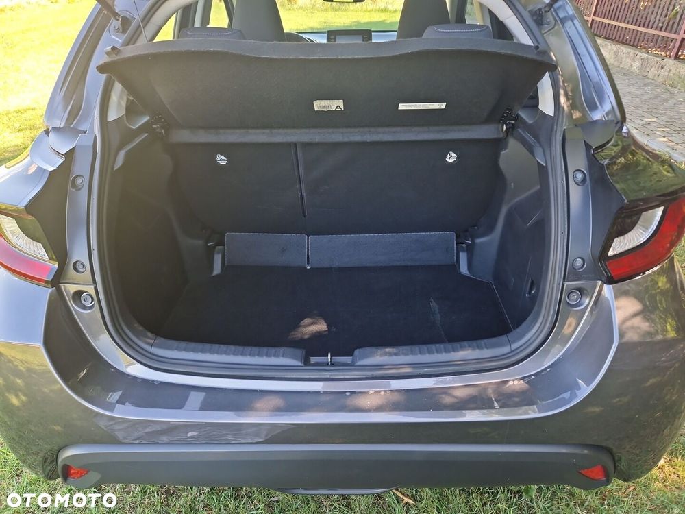Toyota Yaris - 13