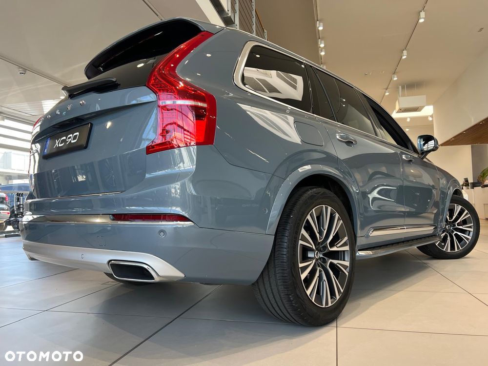 Volvo XC 90 B5 D AWD Ultimate Dark 7os - 6