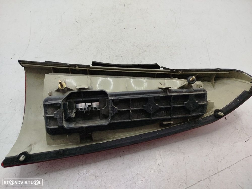 Farolim Stop Esq Opel Astra G Caravan (F35_) 98-04 - 4