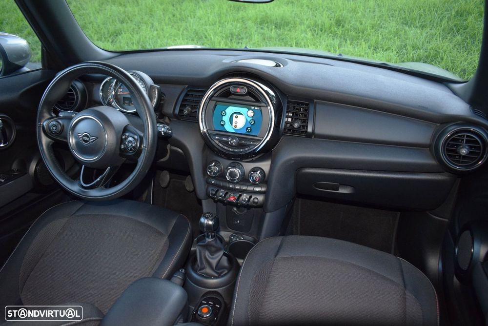MINI 3 Portas One Classic - 19