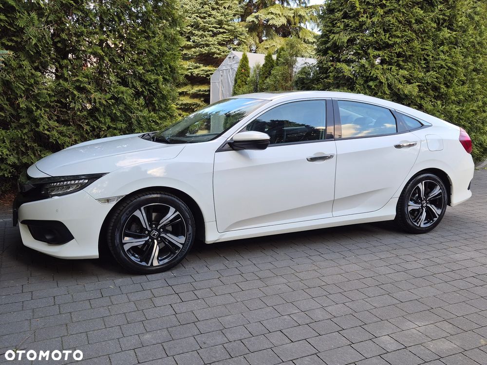 Honda Civic 1.5 T Prestige (Navi) - 1