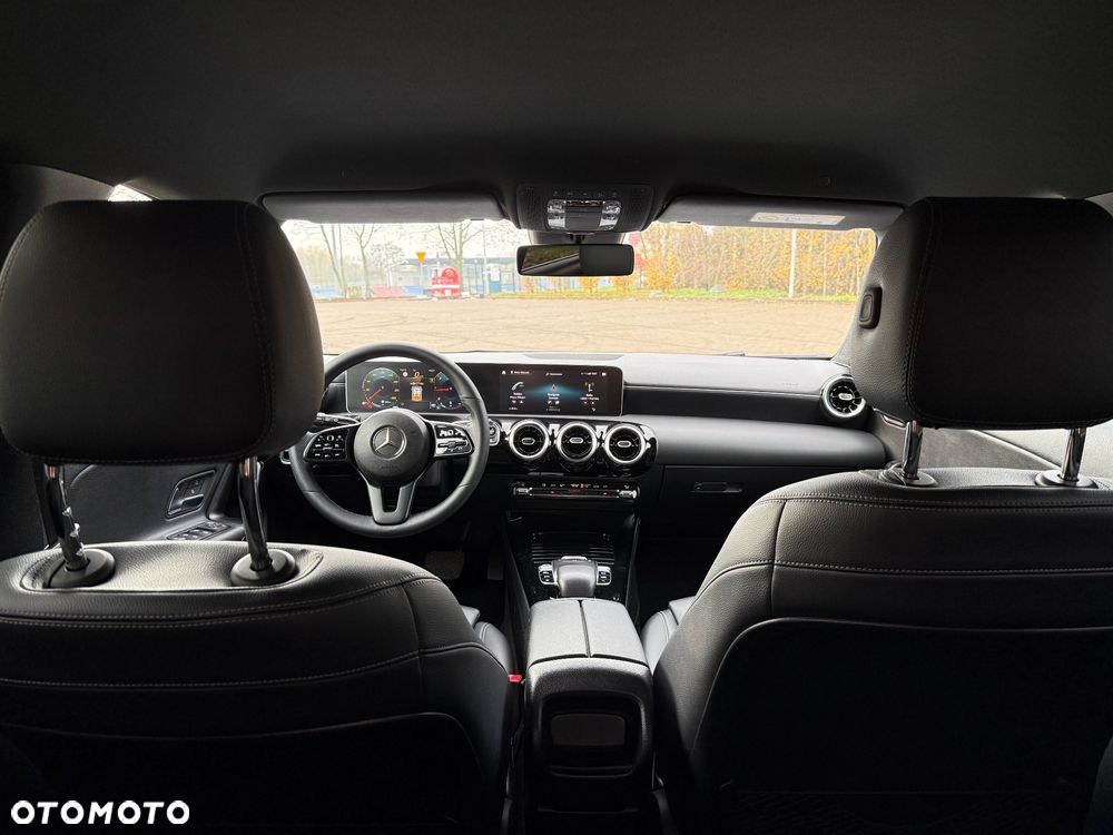 Mercedes-Benz Klasa A 180 d 7G-DCT - 26