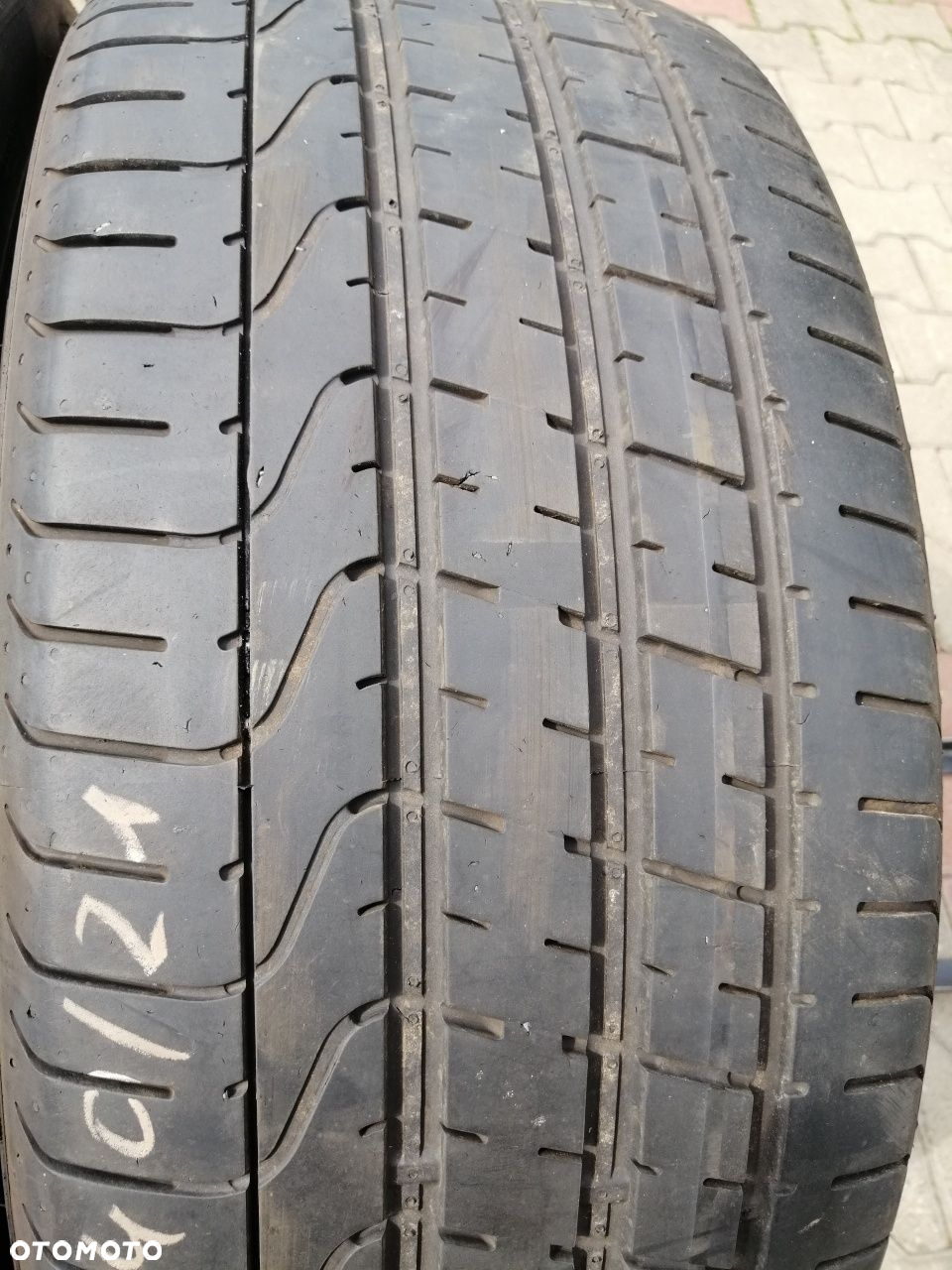 255/40R21 102Y Pirelli P Zero R01 - 2