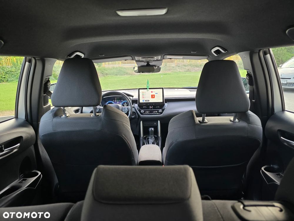 Toyota Corolla Cross 2.0 Hybrid Comfort - 22