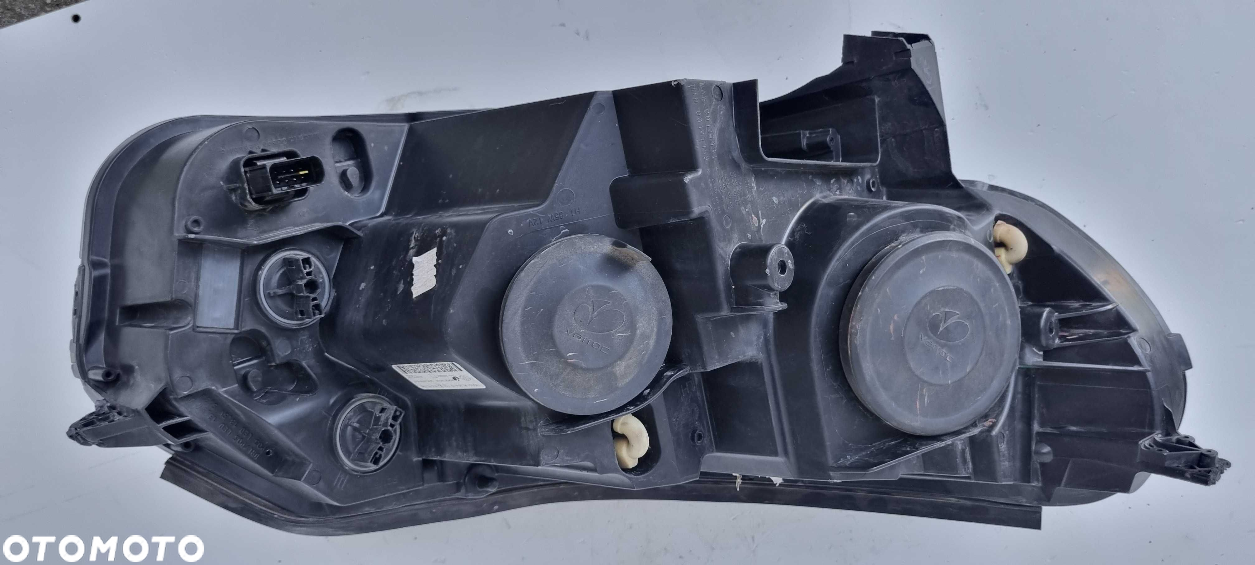 TOYOTA Proace II r16- Lampa Reflektor Lewa Brak uchwytu - 5