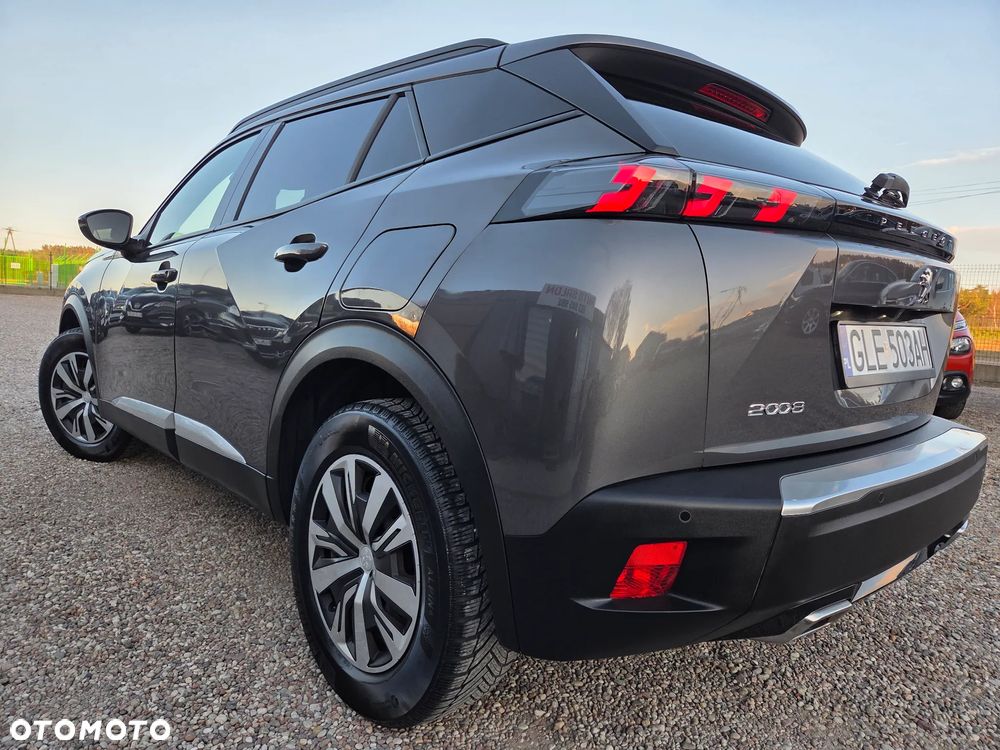 Peugeot 2008 PureTech 130 Allure - 13