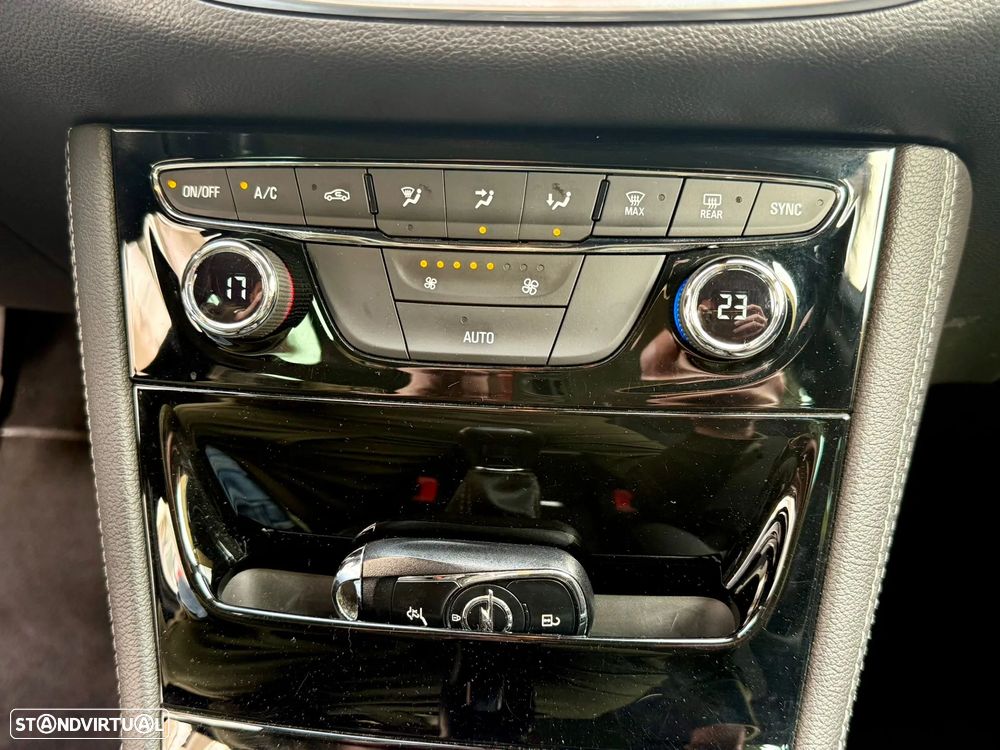 Opel Astra Sports Tourer 1.6 CDTI Innovation S/S - 24