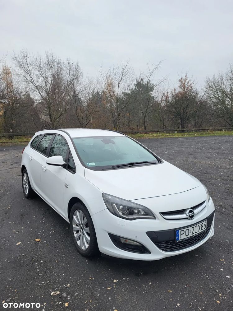 Opel Astra 1.6 ECOTEC DI Turbo ecoFLEX Start/Stop Exklusiv - 2