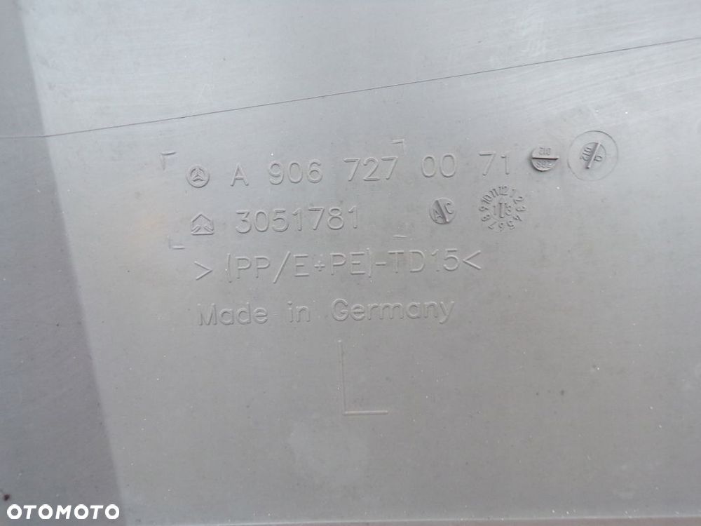 SPRINTER 906 CRAFTER - boczek tapicerka drzwi przednich LEWYCH - 6