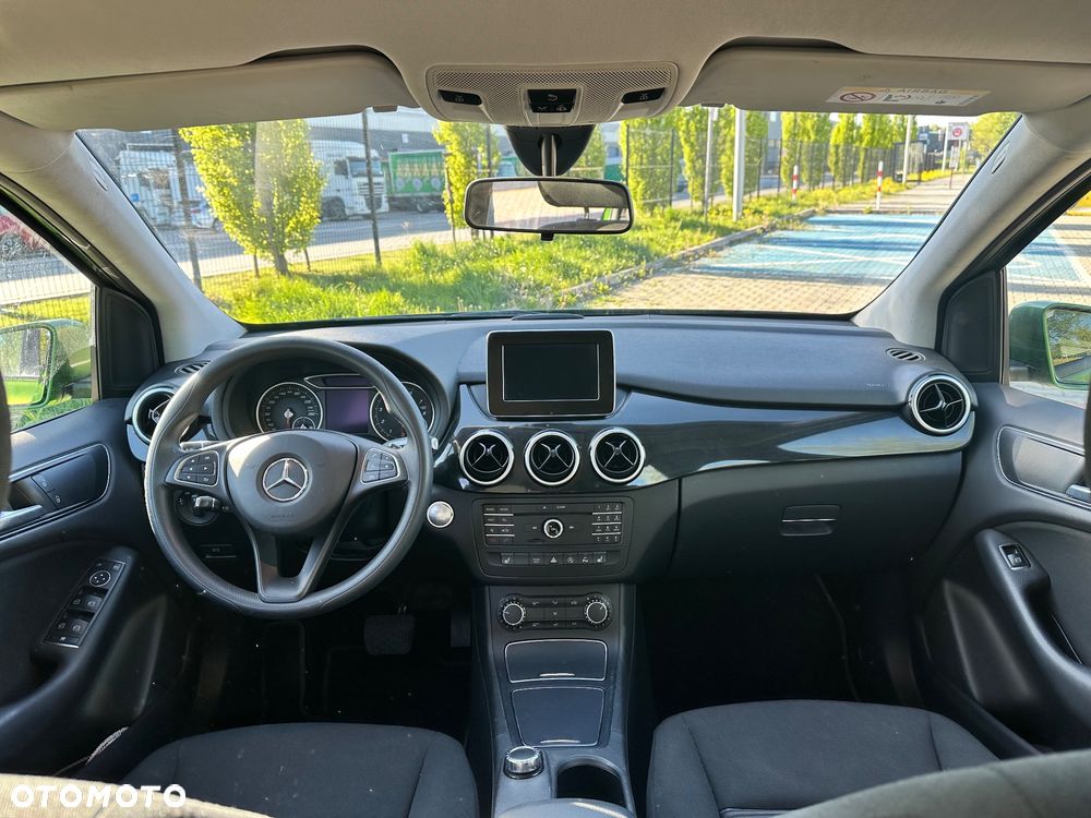 Mercedes-Benz Klasa B 180 7G-DCT - 9