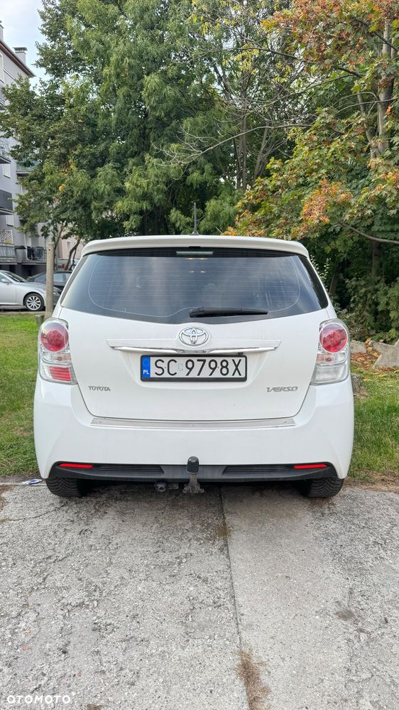 Toyota Verso - 3