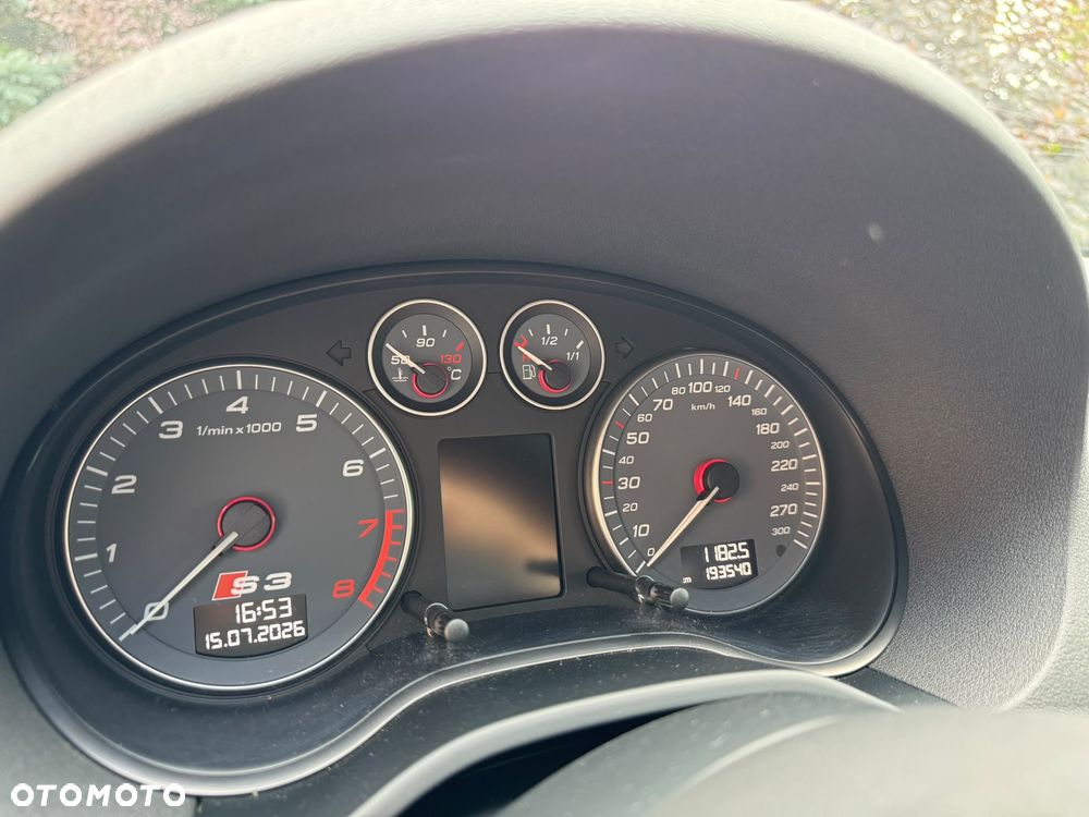 Audi S3 Sportback Standard - 23