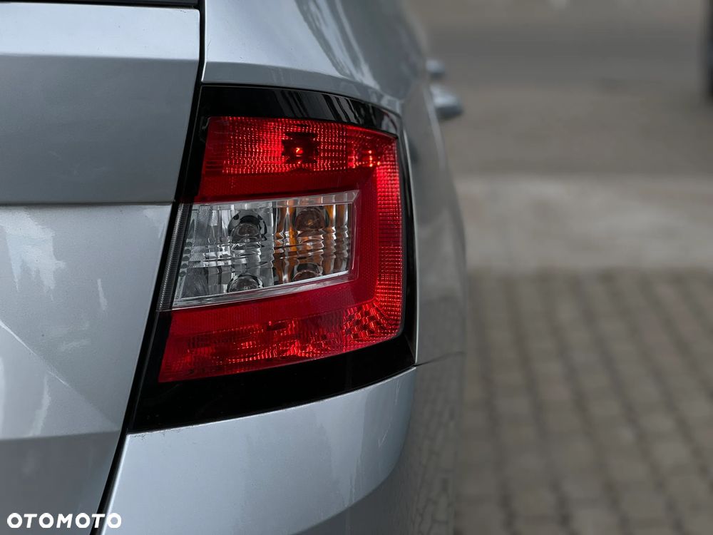 Skoda Fabia - 12
