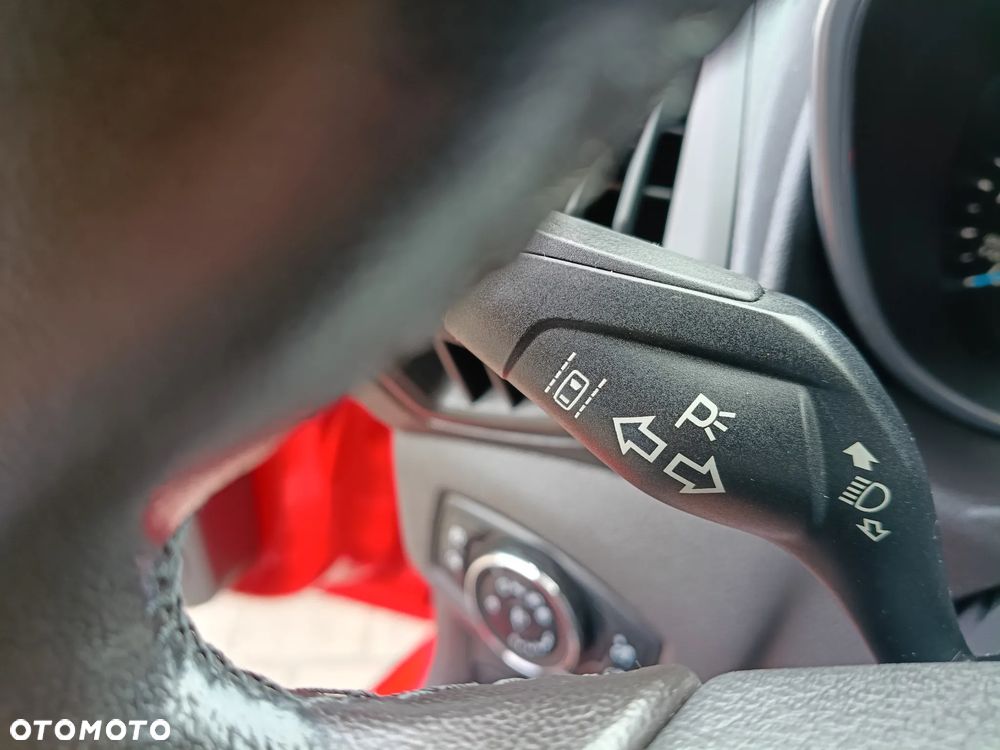 Ford Tourneo Connect 1.5 TDCi Titanium - 30