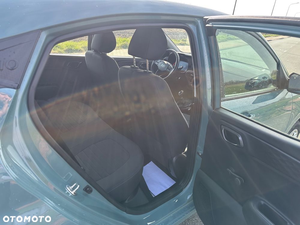 Hyundai i10 1.0 AMT Trend - 9