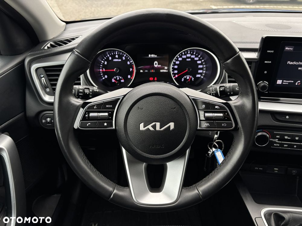 Kia XCeed 1.5 T-GDI M - 11