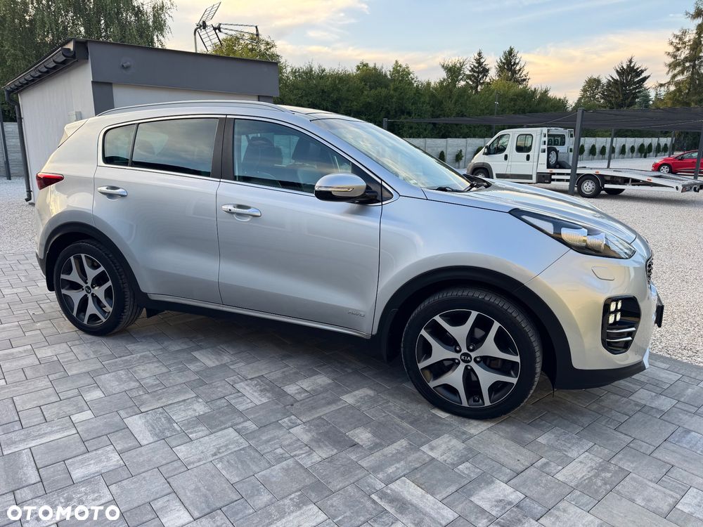 Kia Sportage 2.0 CRDI M AWD - 3