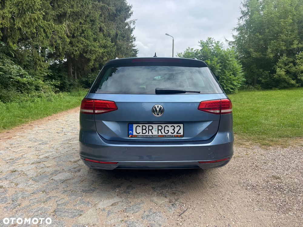 Volkswagen Passat - 6