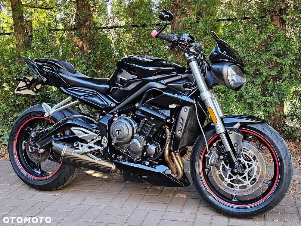 Triumph Street Triple - 1