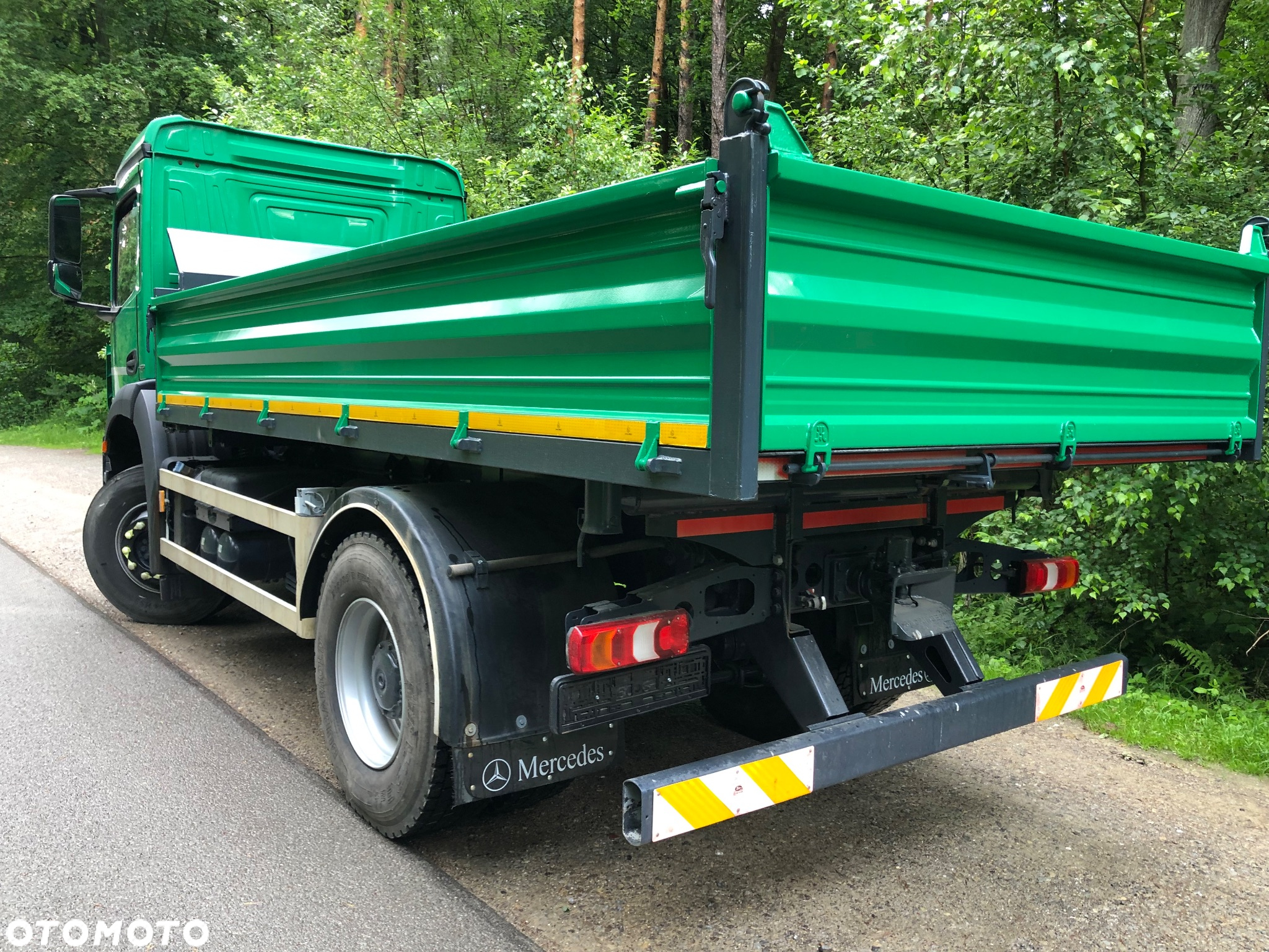 Mercedes-Benz Arocs 4x2 - 3