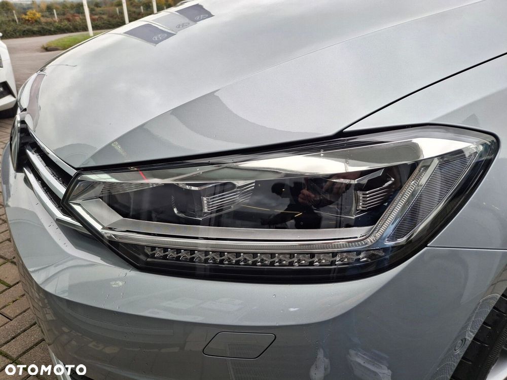 Volkswagen Touran 1.5 TSI EVO Comfortline Plus DSG - 9