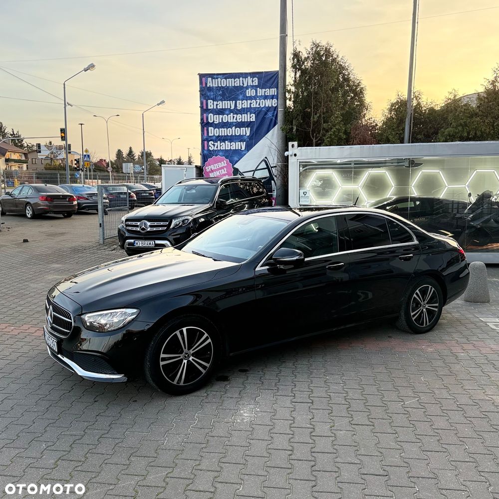 Mercedes-Benz Klasa E 200 d - 28
