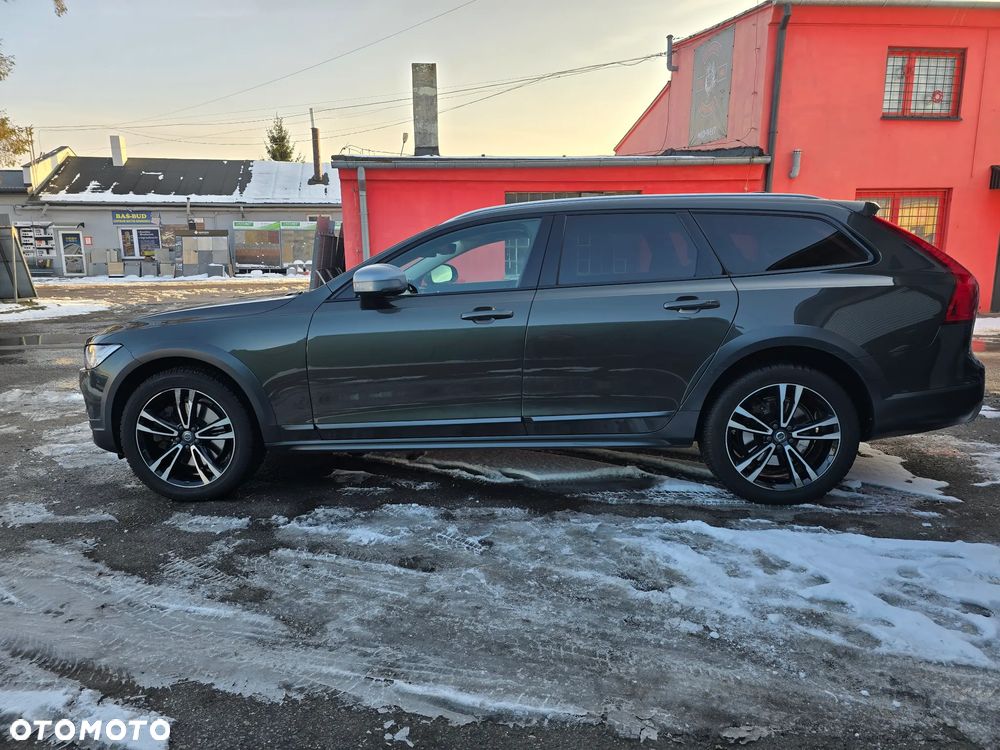 Volvo V90 Cross Country T6 AWD - 4