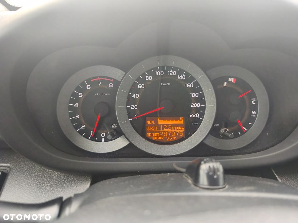 Toyota RAV4 2.0 4x4 - 26
