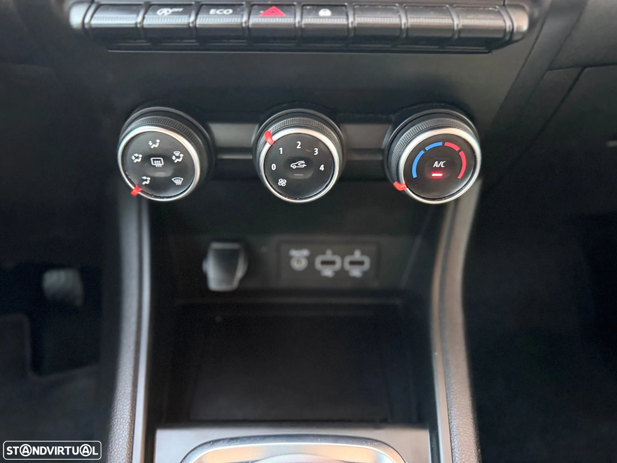 Renault Captur TCe 100 INTENS - 8