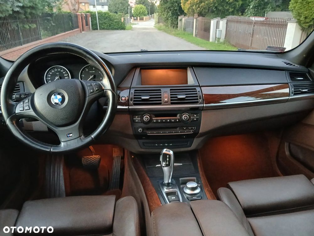 BMW X5 3.0sd xDrive - 12