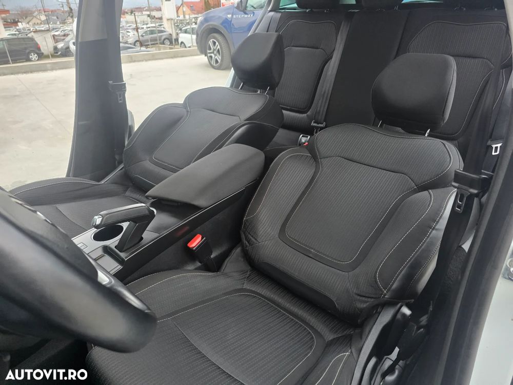 Renault Megane ENERGY dCi 110 LIMITED - 16