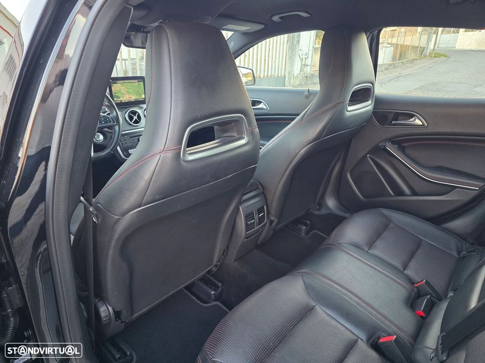 Mercedes-Benz GLA 180 d AMG Line Aut. - 26